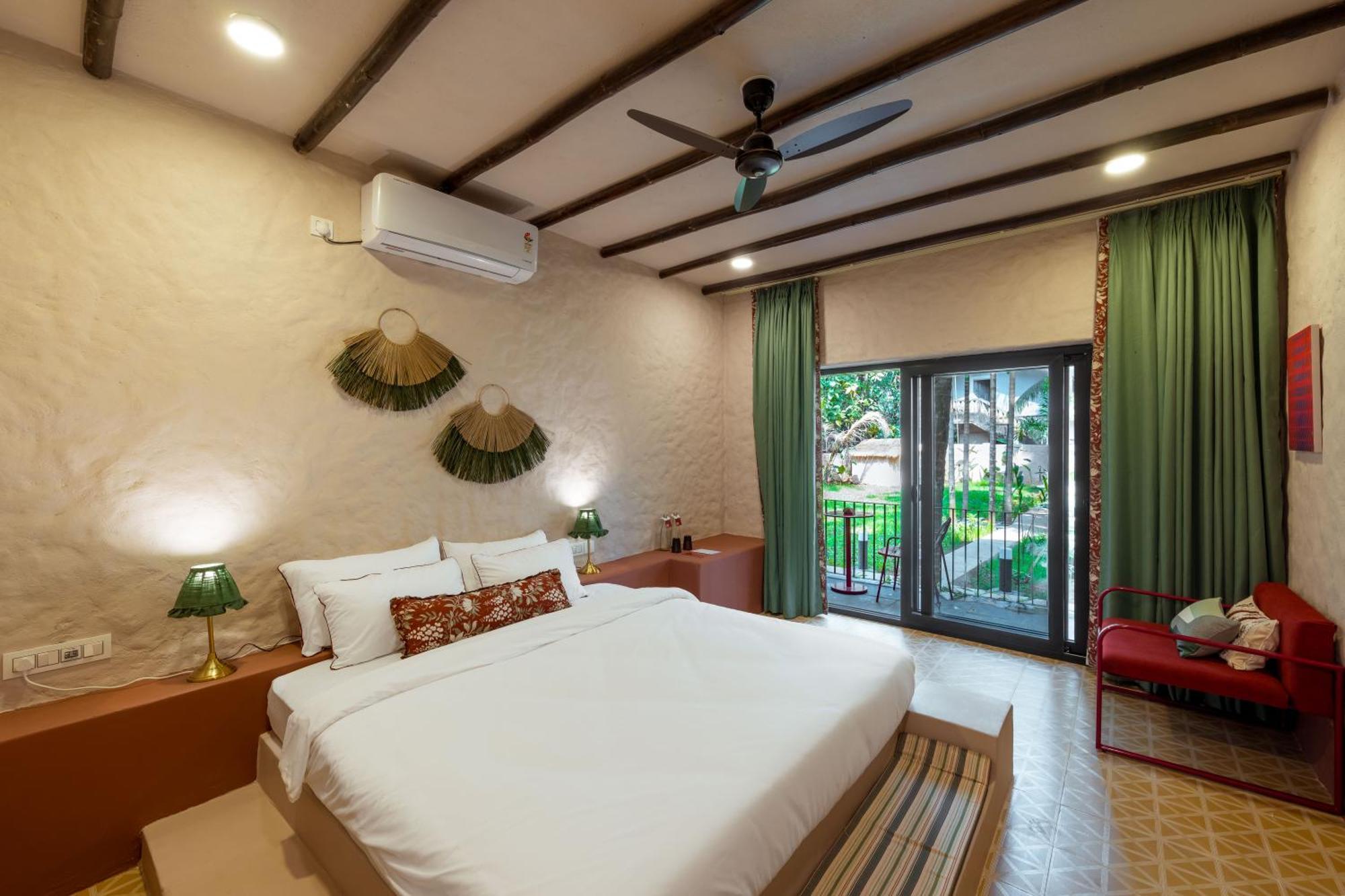 Altr Nativ Morjim, Goa Hostel Eksteriør bilde